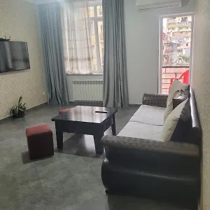 в / In Апартаменты